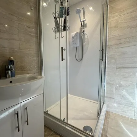 Top Floor Central Apartment